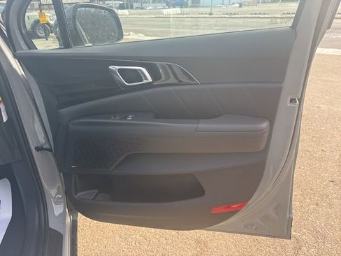 New 2026 Kia Carnival SX Prestige image 23