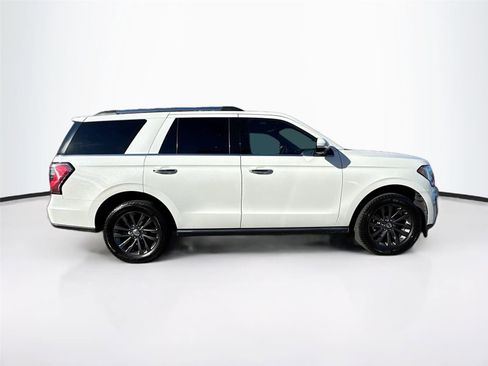 Used 2021 Ford Expedition Limited image 27