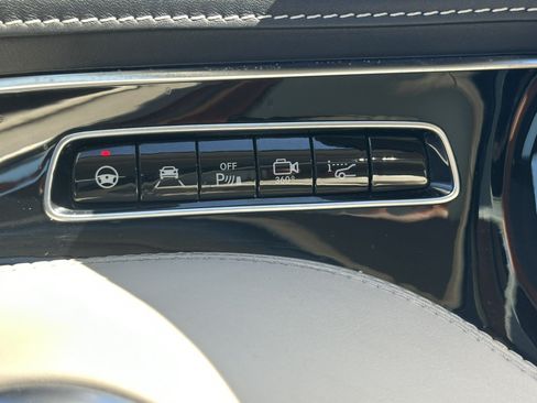 Used 2017 Mercedes-Benz S 550 Cabriolet w/ Sport Package image 24