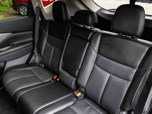 Certified 2024 Nissan Murano SL image 22