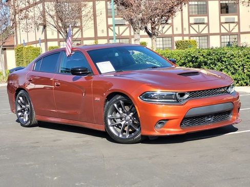 Used 2023 Dodge Charger Scat Pack w/ Plus Group image 2