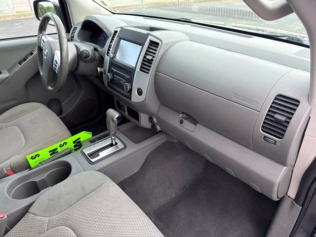 Used 2019 Nissan Frontier SV RWD image 13