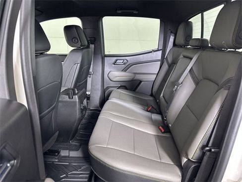 New 2026 Chevrolet Colorado ZR2 w/ Technology Package image 25