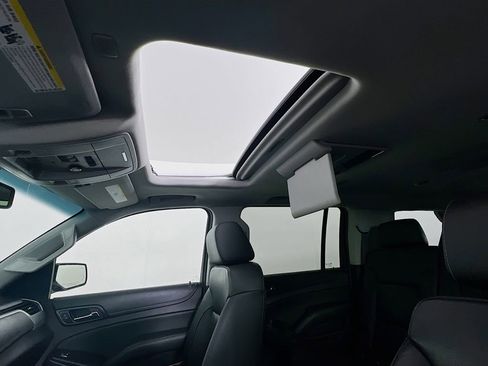 Certified 2017 GMC Yukon XL SLT w/ Open Road Package image 23