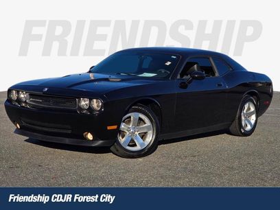 Used 2009 Dodge Challenger SE