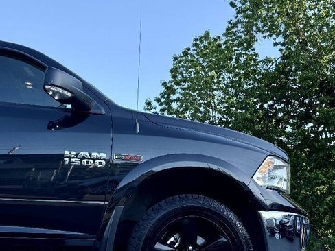 Used 2018 RAM 1500 Outdoorsman AWD/4WD image 17