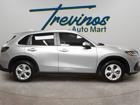 Used 2024 Honda HR-V LX image 5