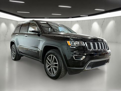 Used 2020 Jeep Grand Cherokee Limited w/ Luxury Group II image 7