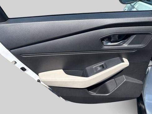 Used 2023 Honda Accord EX image 14