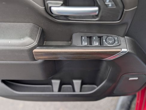 Used 2020 Chevrolet Silverado 1500 LT Trail Boss image 28