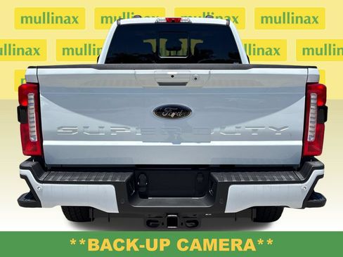 New 2026 Ford F250 Lariat w/ Black Appearance Package AWD/4WD image 9