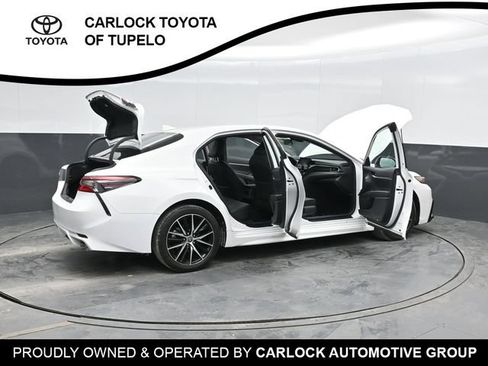 Used 2024 Toyota Camry SE FWD image 45