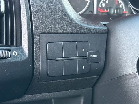 Used 2018 RAM ProMaster 2500 image 10