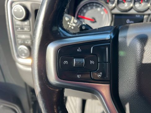 Used 2019 Chevrolet Silverado 1500 LT w/ All-Star Edition AWD/4WD image 38