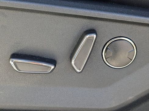 New 2025 Ford F150 Lariat w/ Equipment Group 502A High image 13