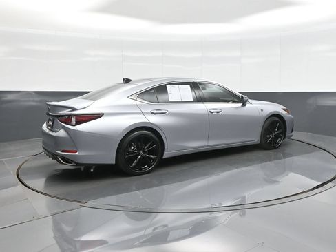 Used 2025 Lexus ES 350 w/ Accessory Package (Z1) FWD image 7