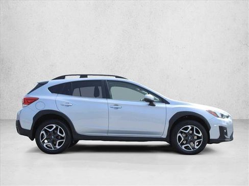 Used 2019 Subaru Crosstrek 2.0i Limited w/ Moonroof Package w/Navigation AWD/4WD image 6
