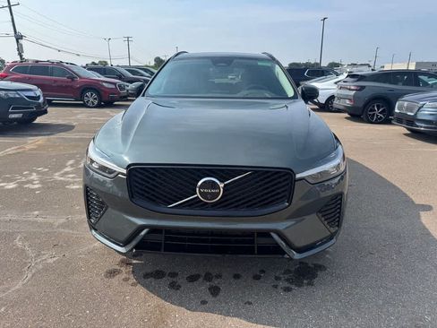 Used 2026 Volvo XC60 B5 Plus w/ Protection Package Premier AWD/4WD image 2