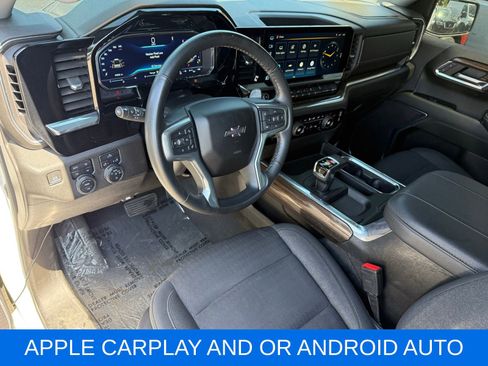 Used 2023 Chevrolet Silverado 1500 RST w/ Z71 Off-Road Package AWD/4WD image 16