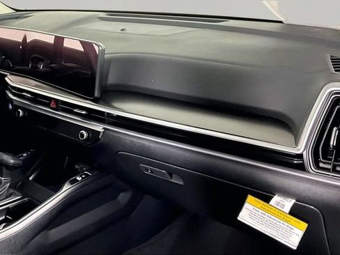Certified 2026 Kia Sorento S w/ S Panoramic Sunroof Package FWD image 26