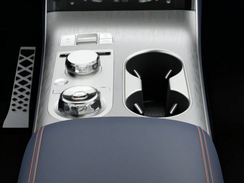 New 2026 Genesis GV70 3.5T Sport Advanced AWD/4WD image 19