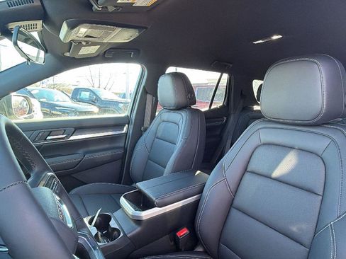 New 2026 GMC Terrain Elevation w/ Elevation Premium Package image 23