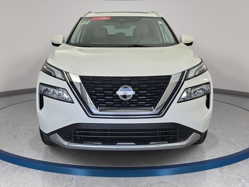 Certified 2023 Nissan Rogue Platinum w/ Platinum Premium Package FWD image 2
