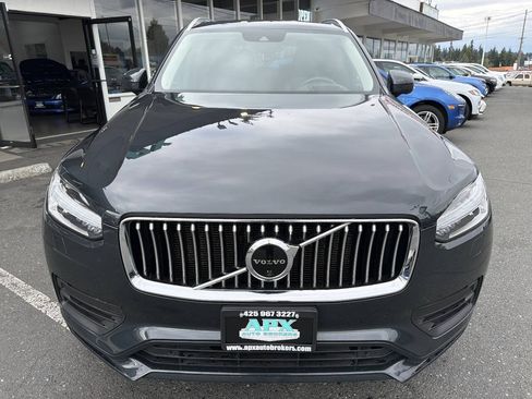 Used 2021 Volvo XC90 T5 Momentum w/ Advanced Package AWD/4WD image 12