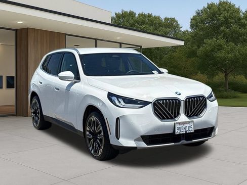 Used 2026 BMW X3 xDrive30i w/ Premium Package AWD/4WD image 6