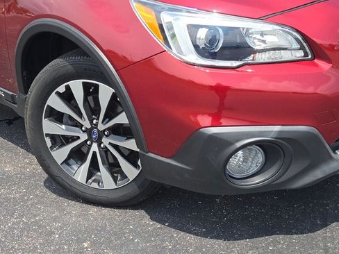 Used 2017 Subaru Outback 3.6R Limited AWD/4WD image 3