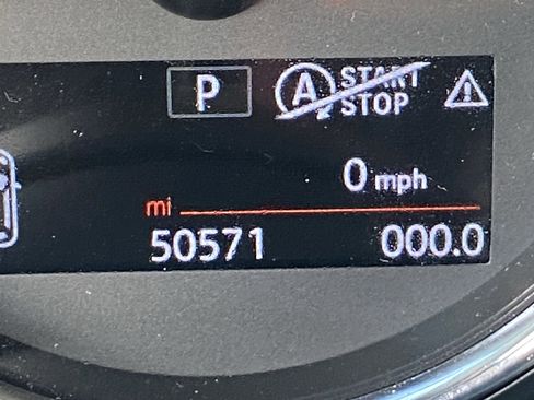 Used 2019 MINI Cooper 2-Door Hardtop image 29