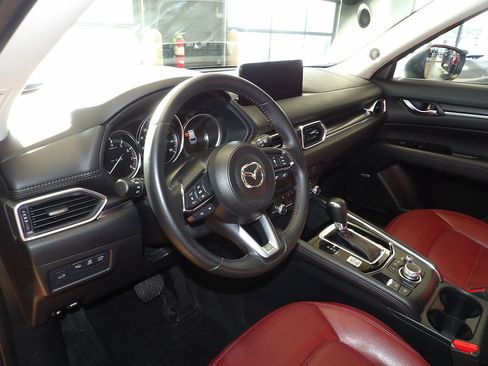 Certified 2024 MAZDA CX-5 Carbon Edition AWD/4WD image 25