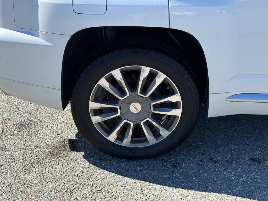 Used 2017 GMC Terrain Denali AWD/4WD image 10