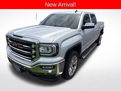Used 2017 GMC Sierra 1500 SLT w/ SLT Premium Package