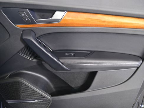 Certified 2023 Audi Q5 2.0T Premium Plus w/ Premium Plus Package image 9