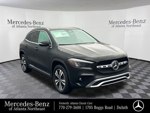 New 2026 Mercedes-Benz GLA 250 4MATIC image 1