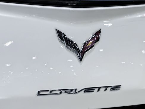Used 2015 Chevrolet Corvette Stingray Coupe w/ 3LT Preferred Equipment Group RWD image 22