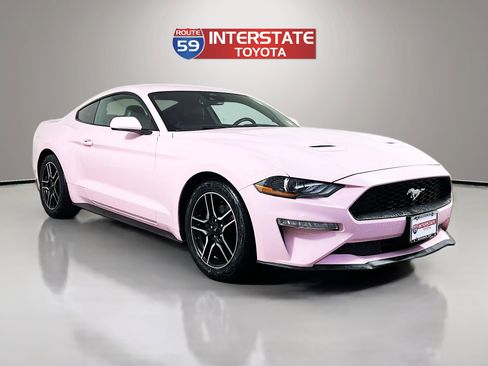 Used 2022 Ford Mustang Premium RWD image 1