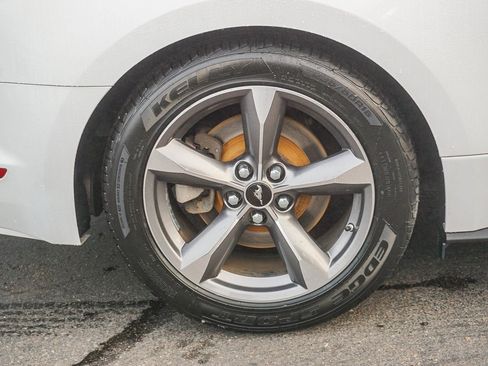 Used 2015 Ford Mustang Convertible w/ Equipment Group 051A image 9