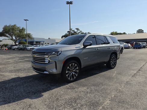 Used 2024 Chevrolet Tahoe High Country w/ LPO, Illumination Package AWD/4WD image 10