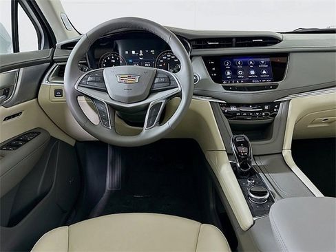 New 2026 Cadillac XT5 Premium Luxury w/ Driver Assist Package image 18