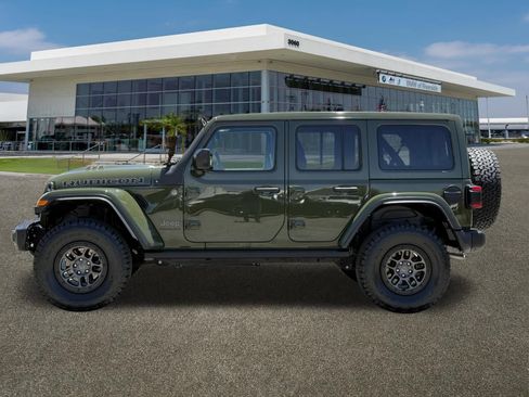Used 2023 Jeep Wrangler Unlimited Rubicon 392 w/ Xtreme Recon 35" Tire Package AWD/4WD image 6