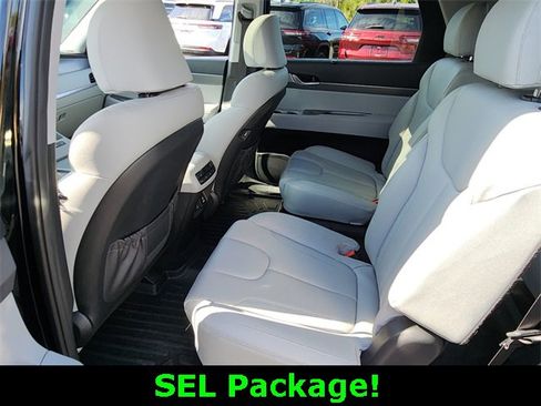 Used 2022 Hyundai Palisade SEL w/ Premium Package image 20