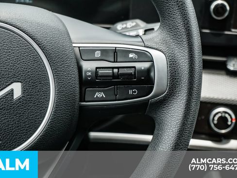 Used 2025 Kia Sportage LX FWD image 31