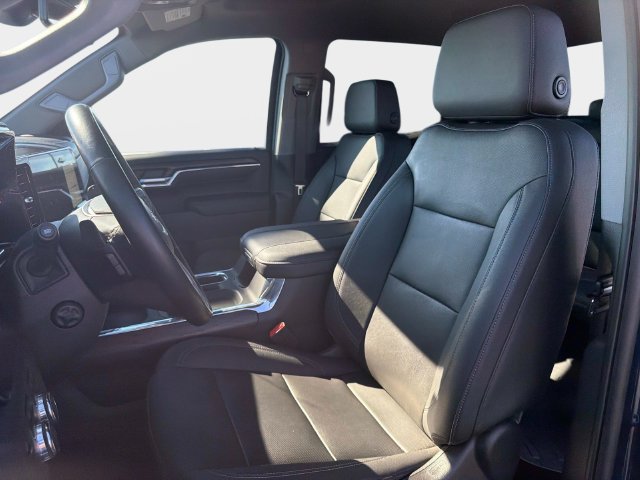 Used 2023 GMC Sierra 1500 SLT w/ SLT Premium Package AWD/4WD image 17