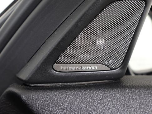 Used 2015 BMW 550i xDrive Sedan AWD/4WD image 55