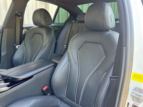 Used 2019 BMW 540i w/ M Sport Package RWD image 40