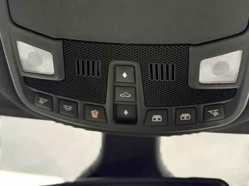 Used 2024 Ford Edge ST-Line image 31