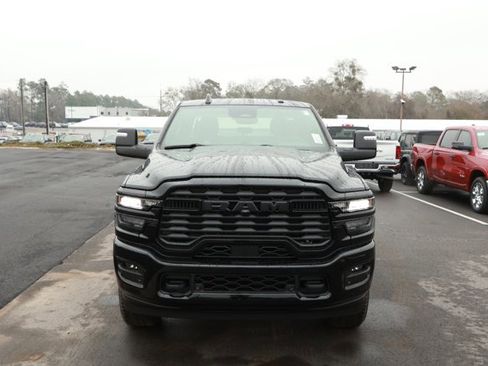 New 2026 RAM 2500 Big Horn AWD/4WD image 2