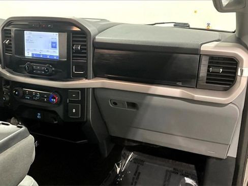 Used 2022 Ford F150 XLT image 27